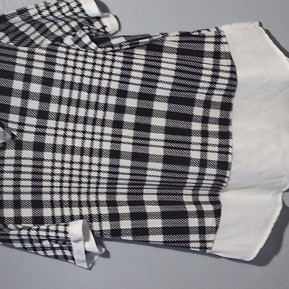 MISA Classic Black and White Checkered Blouse - Picture 3 of 9